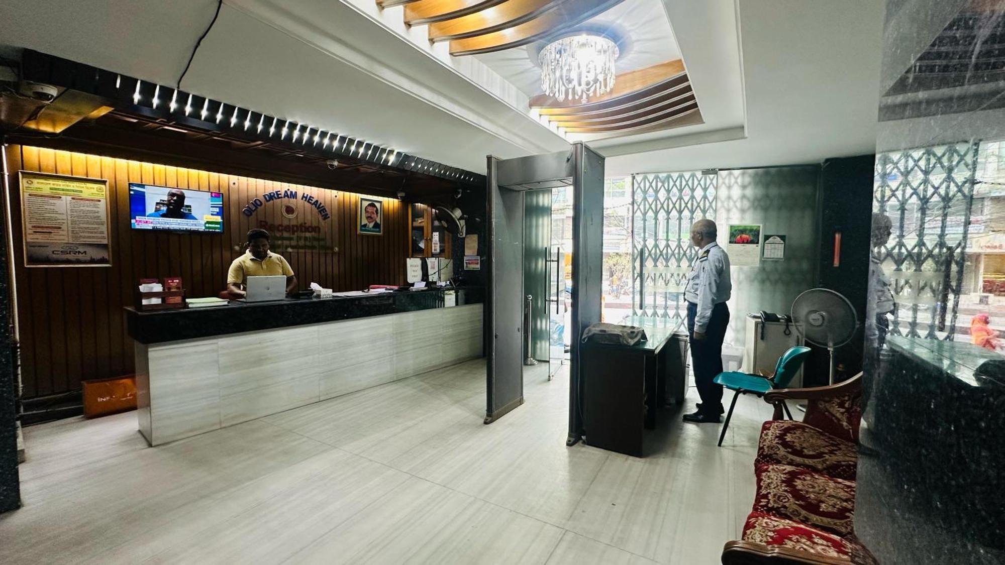 Hotel Olio Dream Heaven Дакка Экстерьер фото